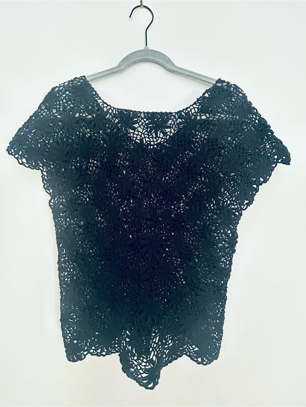 〰️Vintage Black Crochet Short Sleeve Top